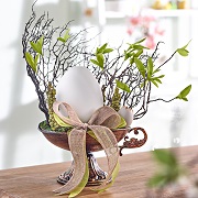 Österliche Blumendeko