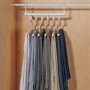 Ordnung im Kleiderschrank