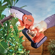 Gartenarbeit & Pflanzenpflege